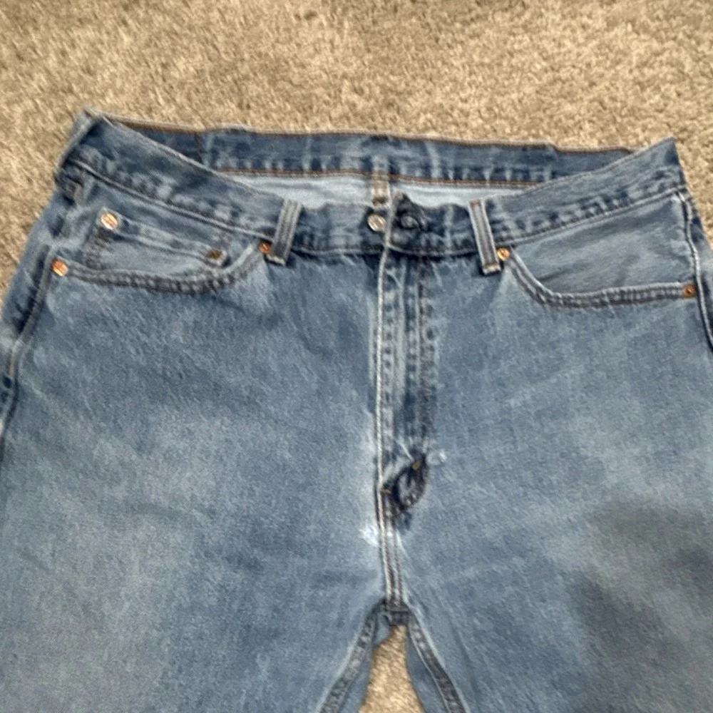 Levi's 500 Series Men's 505 Straight Blue Medium Wash Denim Jeans 5-Pocket